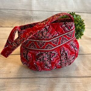Vera Bradley Shoulder Bag in Frankly Scarlett